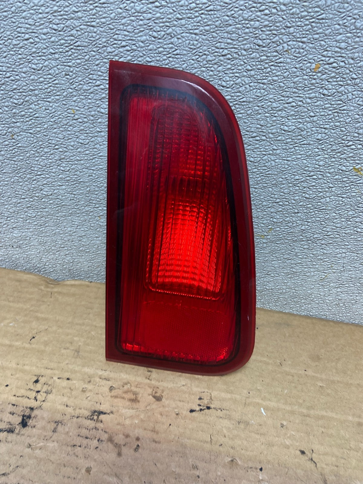 1998-2002 Lincoln Navigator Left Driver Lh Side Tail Light Inner Oem AB5257 LK0