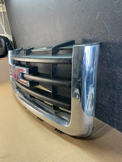 2007 to 2013 GMC Sierra 1500 Front Upper Chrome Grill Grille AF3713 DG1