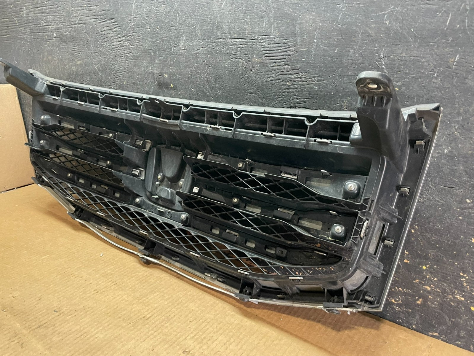 2012 to 2015 Honda Pilot Front Upper Grill Grille OEM AA9136  DG5