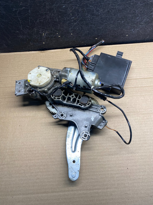 2009 to 2016 GMC Acadia Rear Trunk Liftgate Power Motor Actuator AF0040 DG0