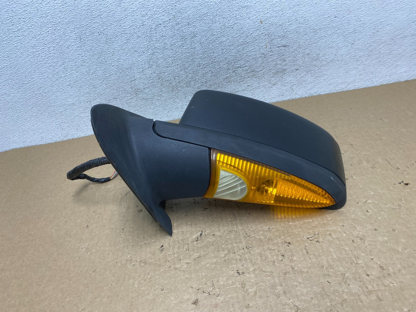 2003-2006 Ford Expedition Left Driver LH Turn View Door Heated Mirror AF7997 DW3
