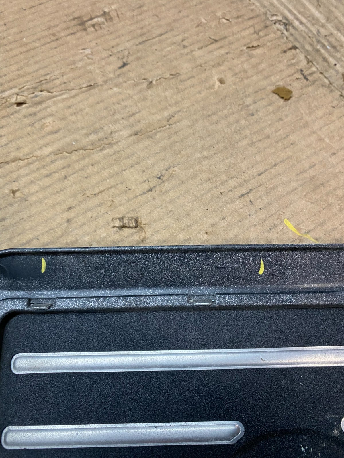 1999 - 2003 Lexus RX300 Factory OEM Engine Motor Cover Trim Panel V9309 DG8