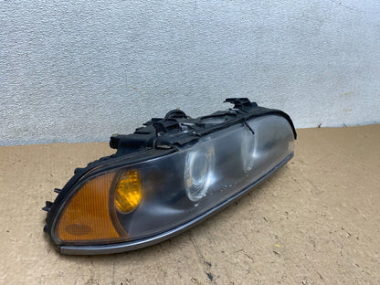 2001-2003 BMW E39 5 Series Headlight Right Passenger Side XENON OEM V3871 DW2