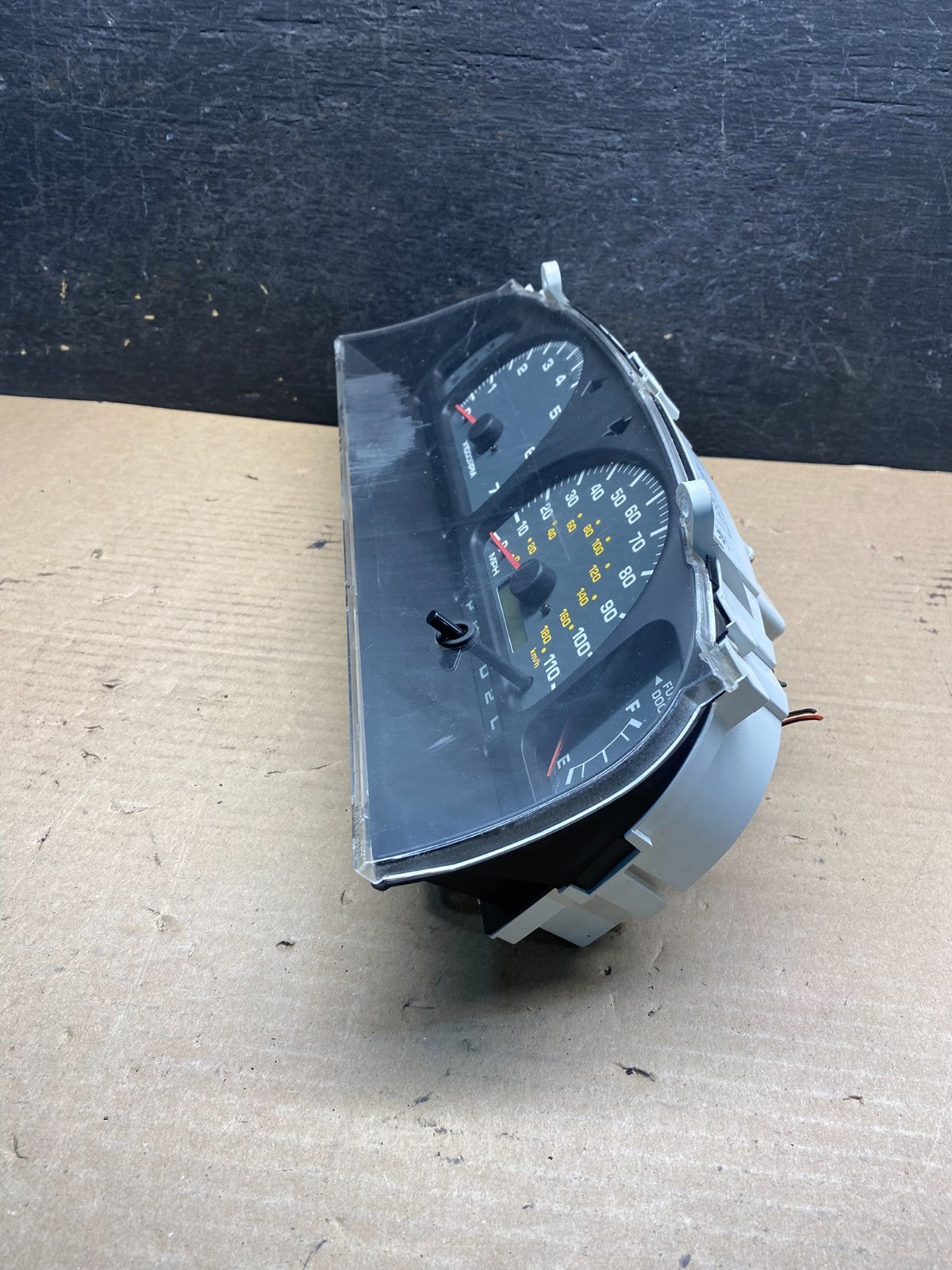 1999 2000 Toyota 4runner Speedometer Instrument Cluster AH9765 DW3