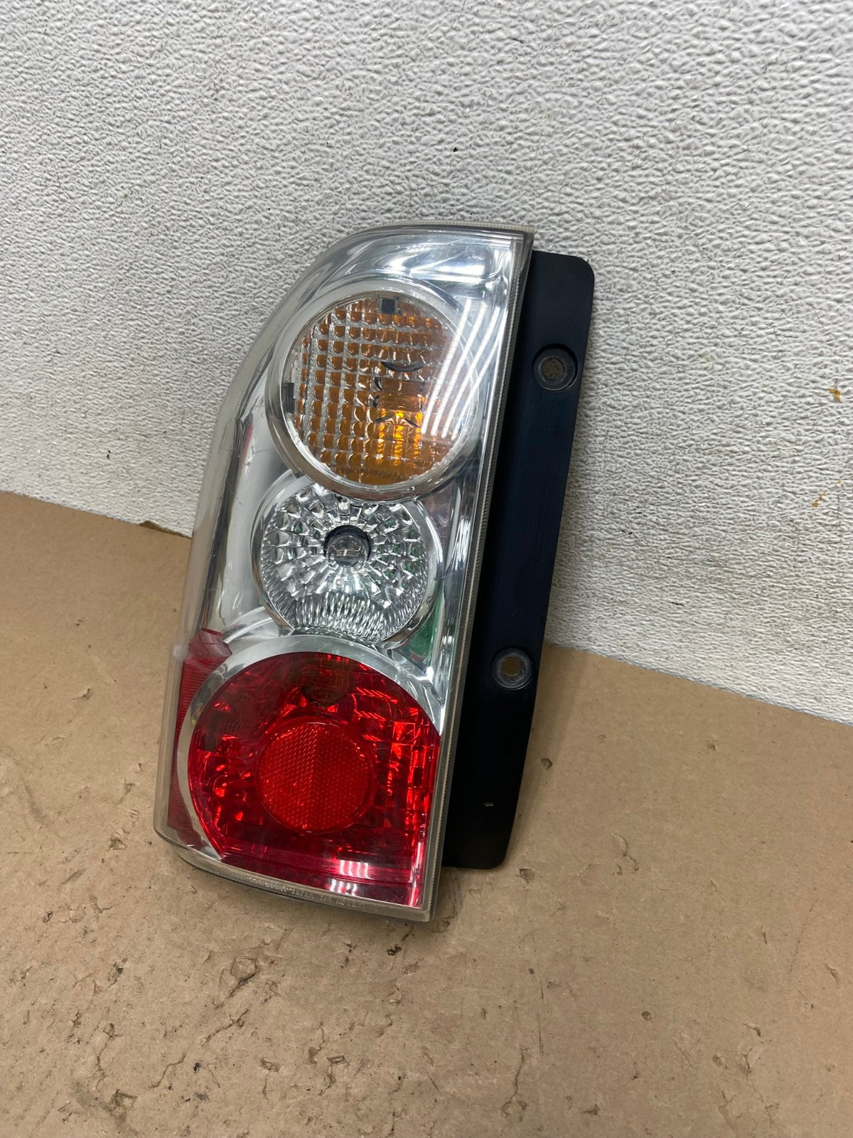 2004 2005 2006 Suzuki XL-7 Vitara Left Driver Side Tail Light AG4428 LK1