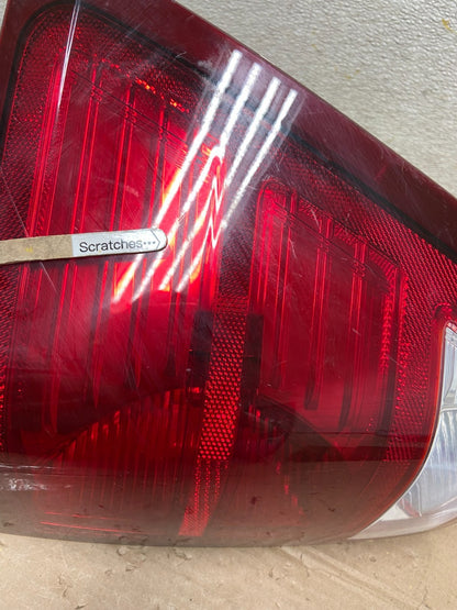 2007 to 2010 Jeep Grand Cherokee Right Passenger Side Tail Light AB0811 LK3