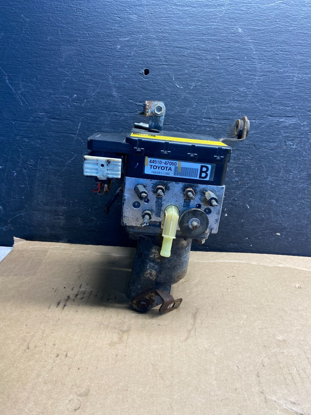 2004 - 2009 Toyota Prius ABS Brake Pump Anti Lock Module AF9256 DG1