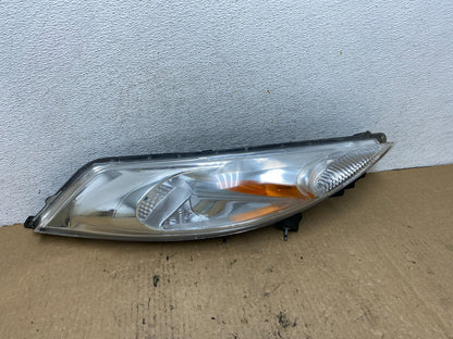 2011-2014 Nissan Juke Turn Signal Headlight Right Passenger RH Halogen AG2454 DW0