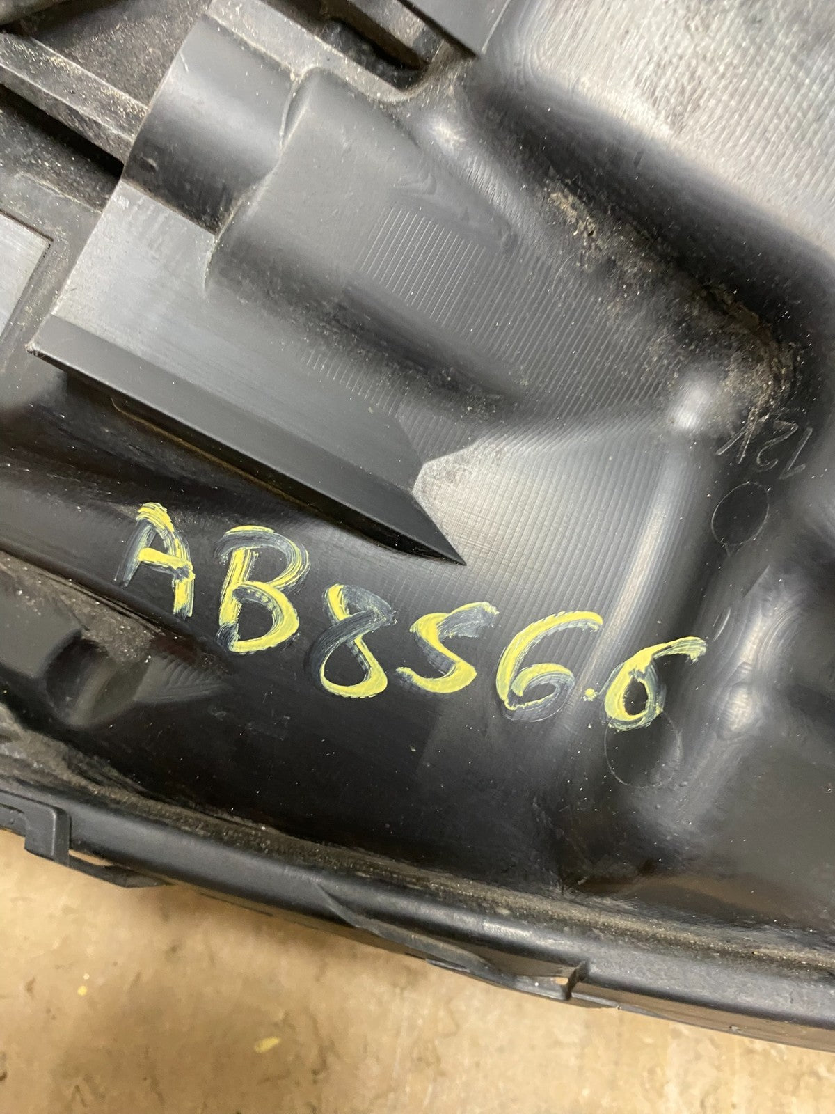 2007 2008 Nissan Maxima Right Passenger RH Headlight Halogen AB8566 DW9