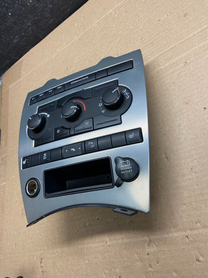2005 2006 2007 Jeep Commander Grand Cherokee A/C Climate Control Bezel AG5141 DG4