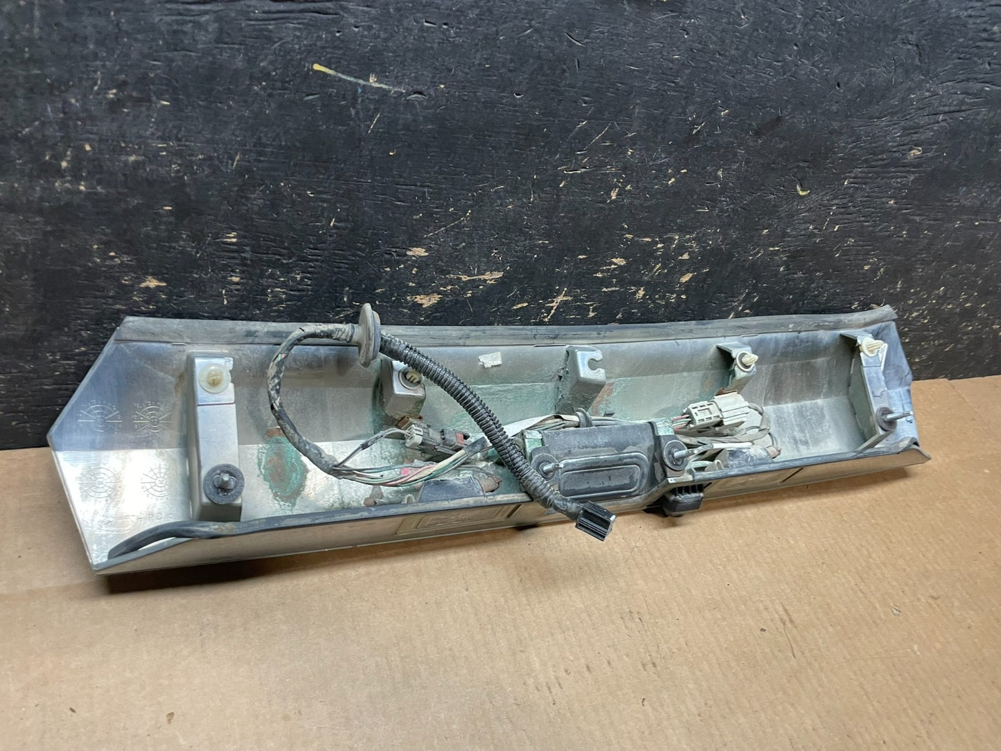 2010-2015 Gmc Terrain Lift Gate Handle Trim Back Up Camera AA9166 DG9