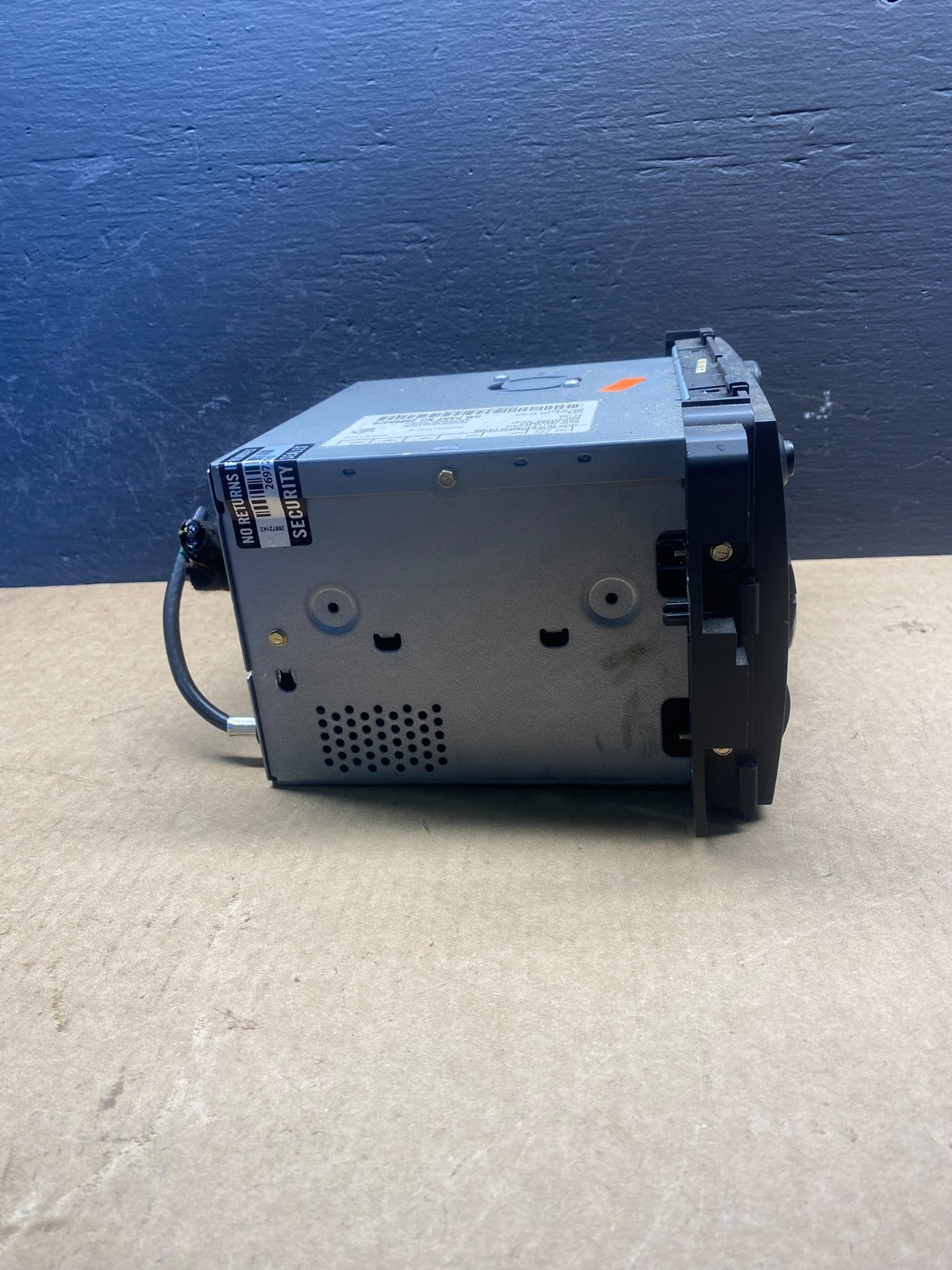 1996- 2005 Chevrolet GMC Safari Astro AM FM Radio Stereo ac8943 DG2