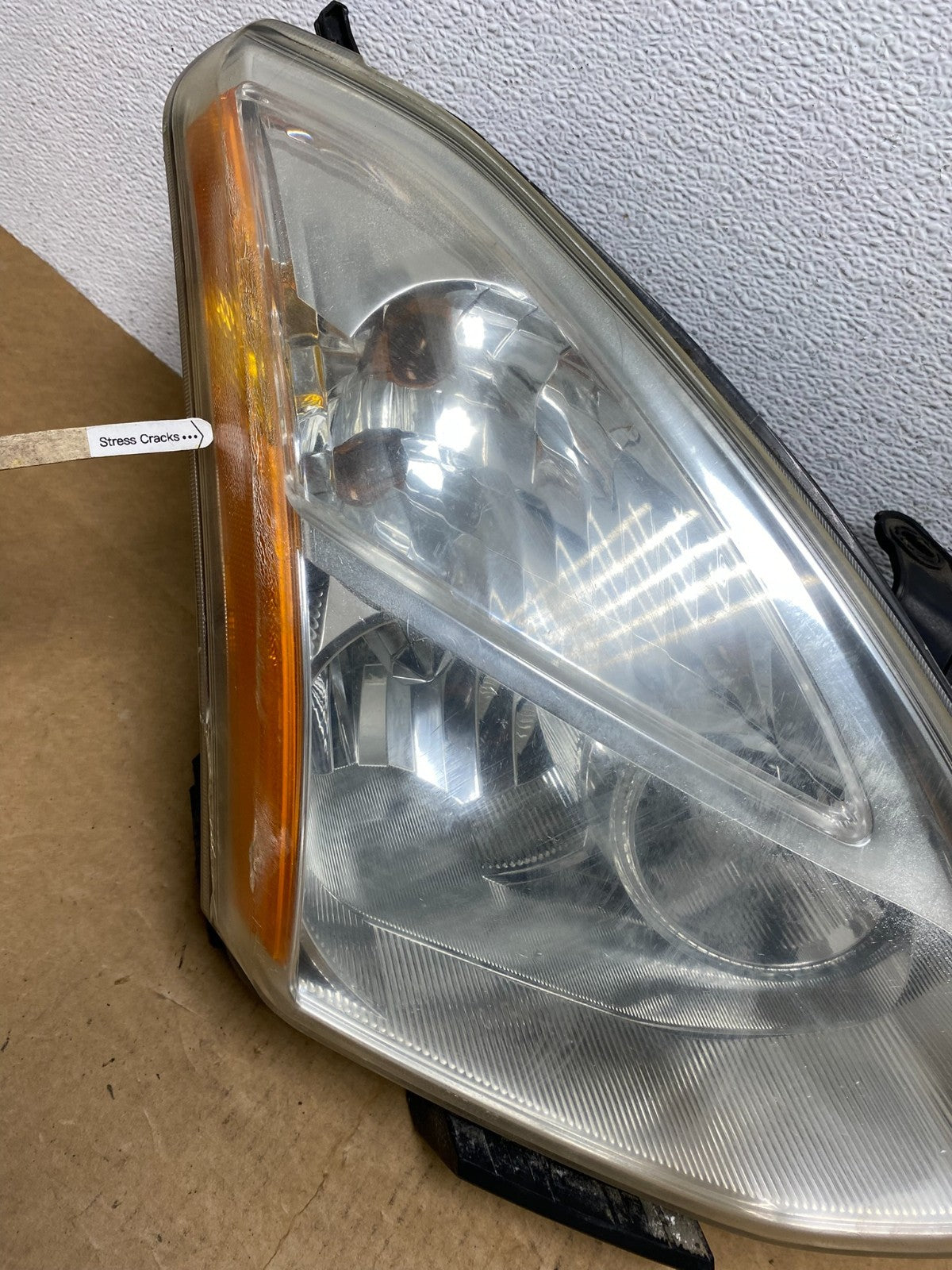 2009-2013 Nissan Rogue Right Passenger Halogen Headlight AD4521 DW4
