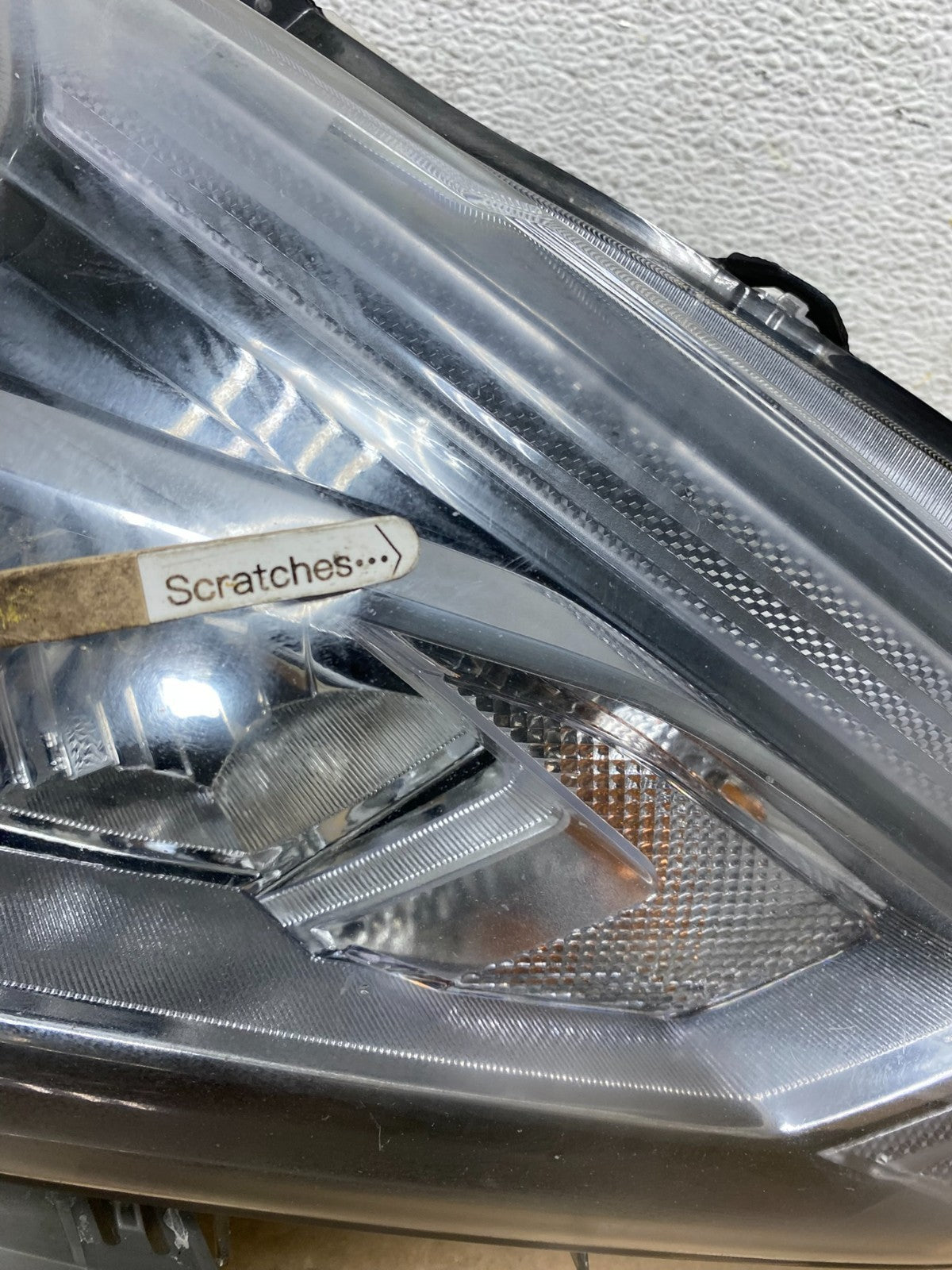 2016 - 2018 Nissan Altima Right Passenger RH Halogen Headlight AE6642 DW3
