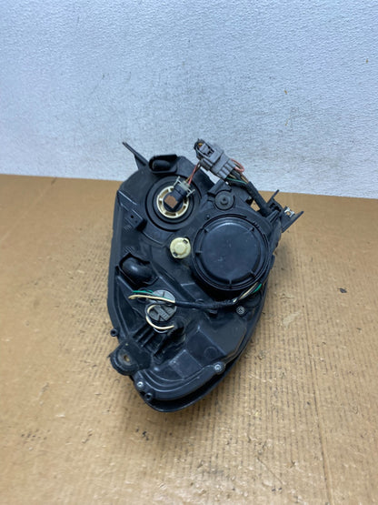 2006 - 2007 Subaru Tribeca B9 Left Driver LH Side Halogen Headlight AE27018
