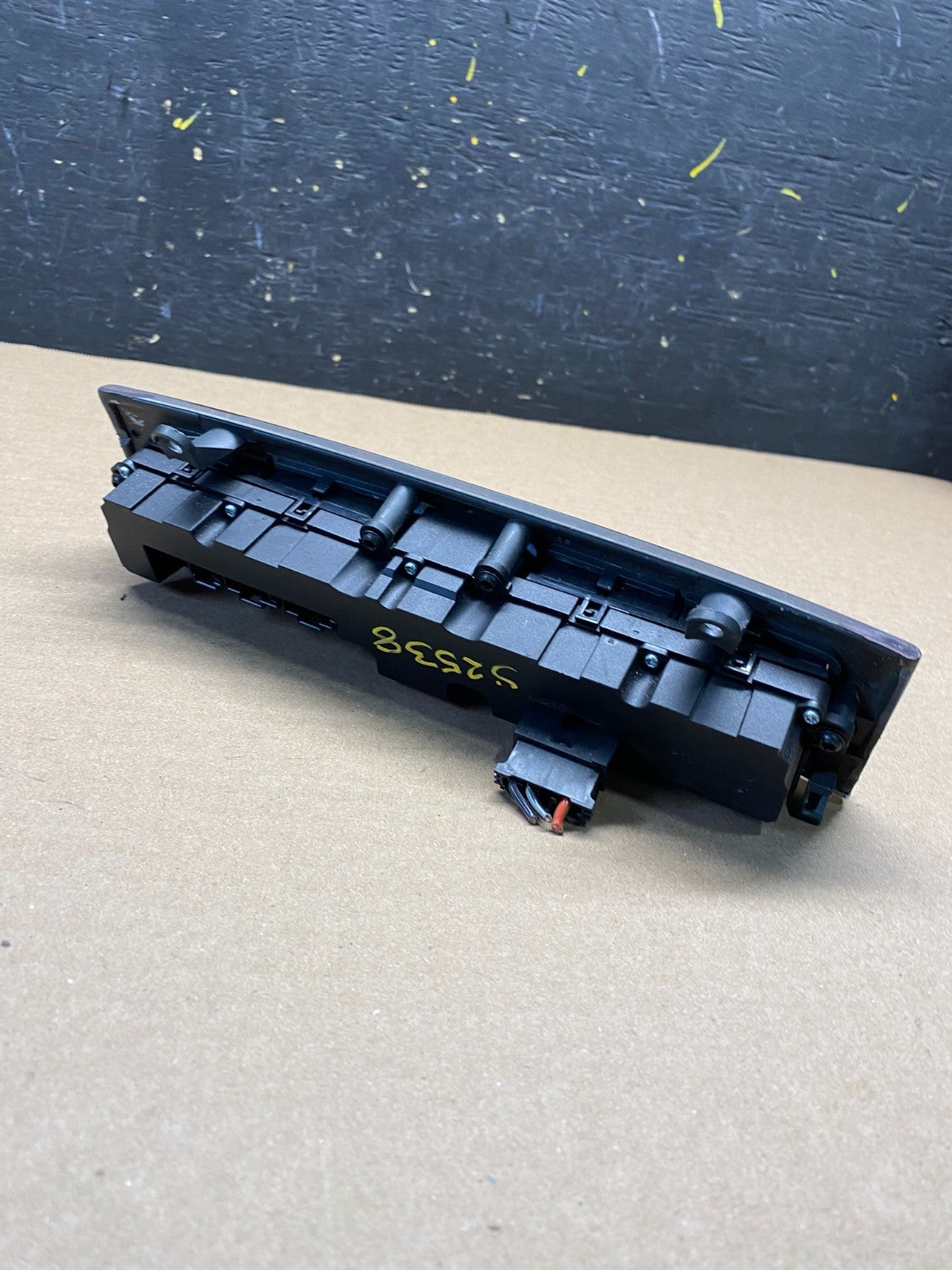 2005-2009 Mercedes W209 CLK350 CLK550 Door Lock ESP Hazard Control S2538 DG4