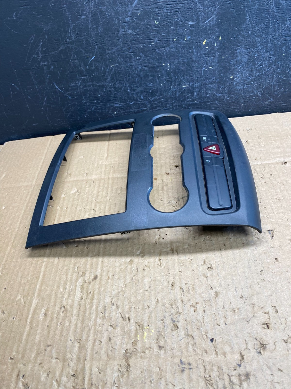 2007-2018 Mercedes Dodge Sprinter Center Console Radio Panel AC9617 DG1