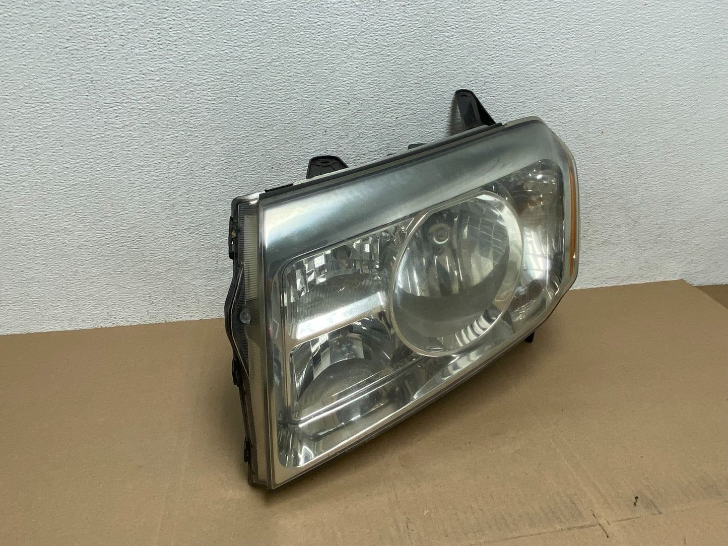 2009 2010 2011 Honda Pilot Left Driver LH Halogen Headlight AE6629 DW2