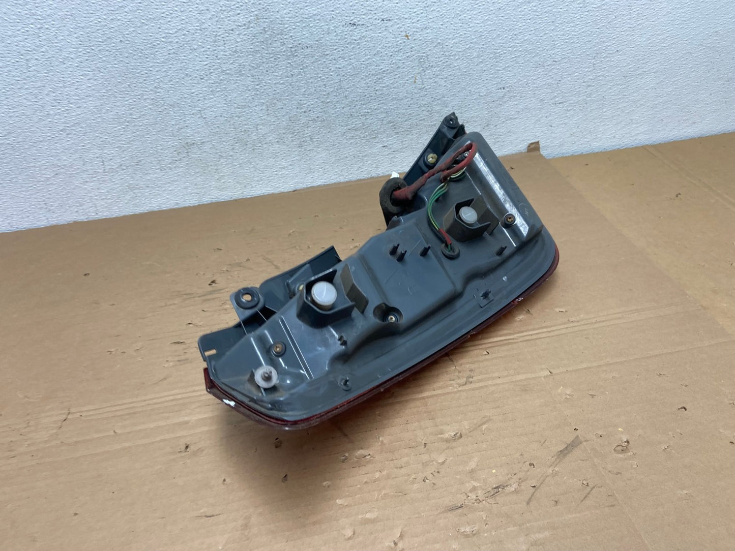 2006 to 2007 Nissan Murano Right Passenger Rh Side Tail Light AD4211 LK8
