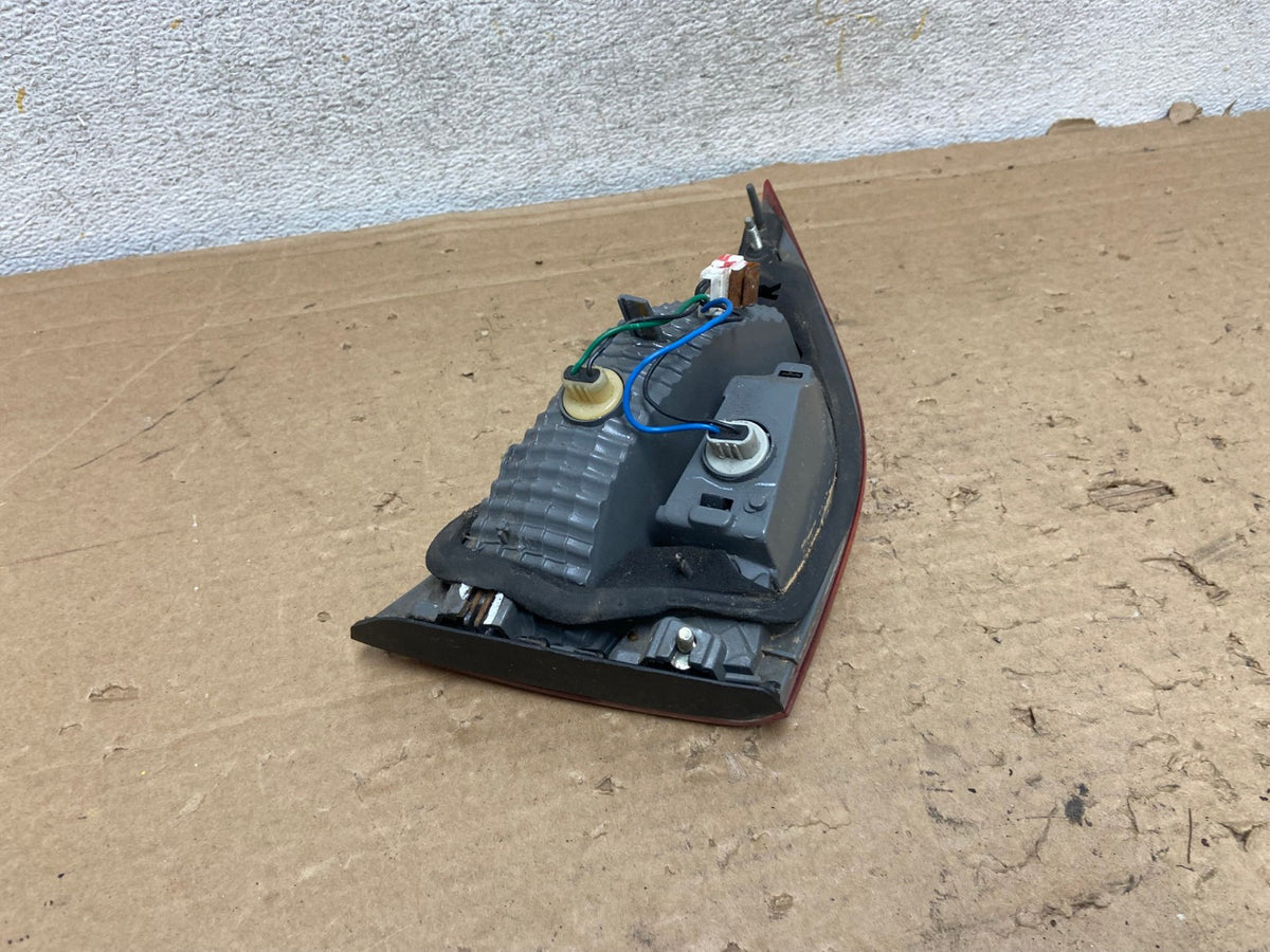 2011 2012 2013 Hyundai Elantra Inner Tail Light Right Passenger AH9168 LK5