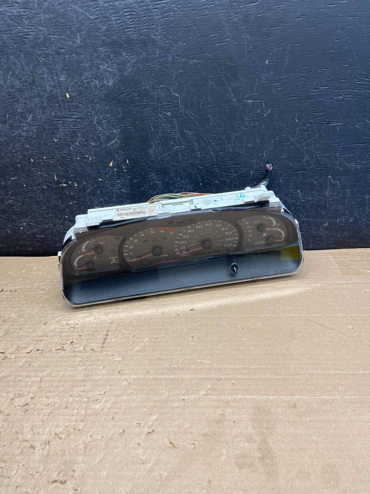 2001 to 2004 Toyota Sequoia Speedometer Insrument Gauge Cluster ag8609 DG0