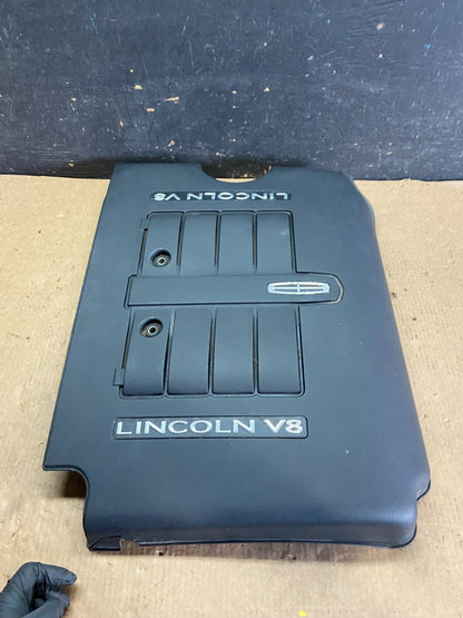 2002 to 2004  Lincoln Navigator 5.4L V8 Engine Motor Cover n9048 DG3