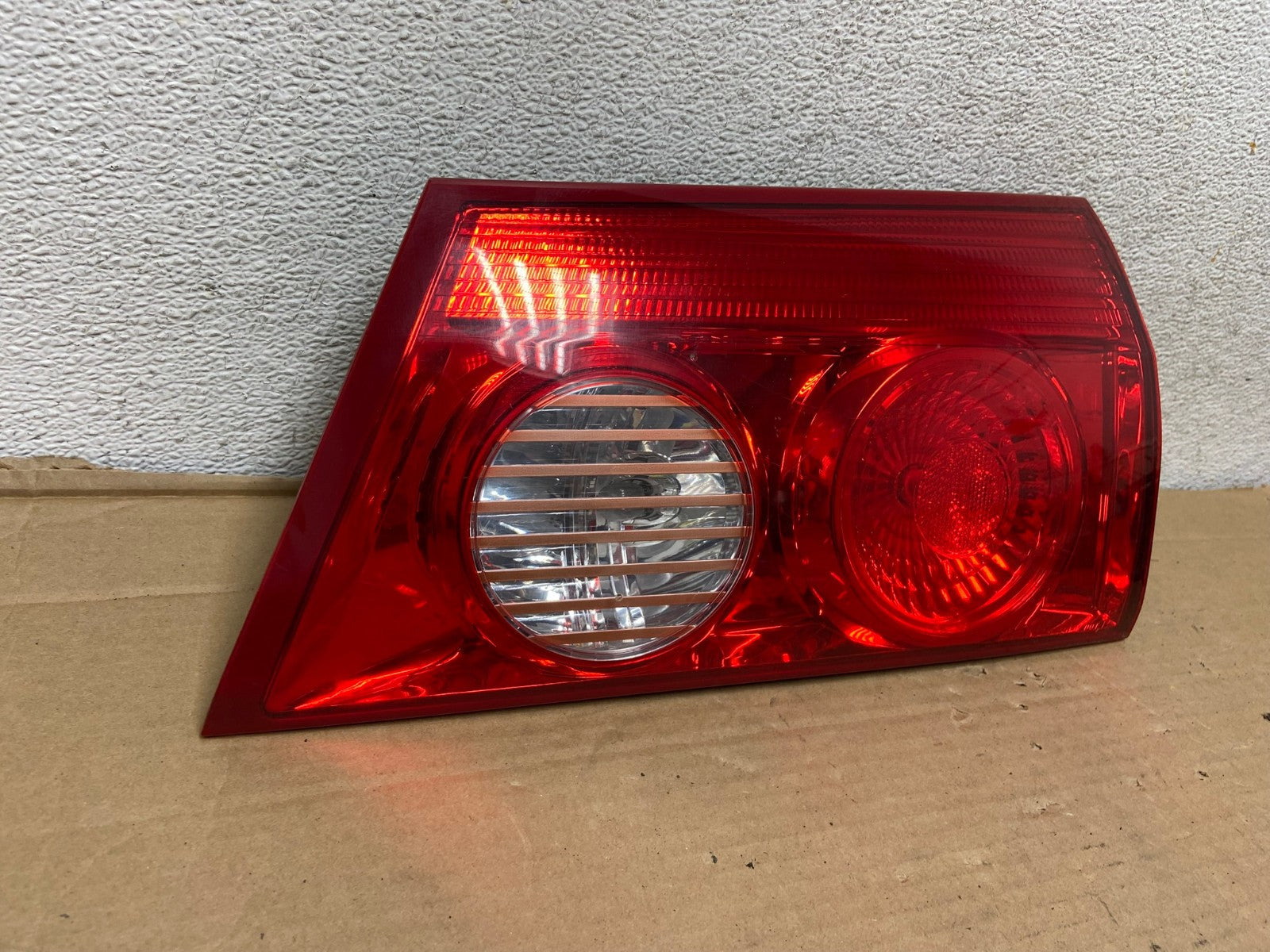 2006 to 2010 Toyota Sienna Right Passenger Rh Inner Tail Light AG9183 LK1