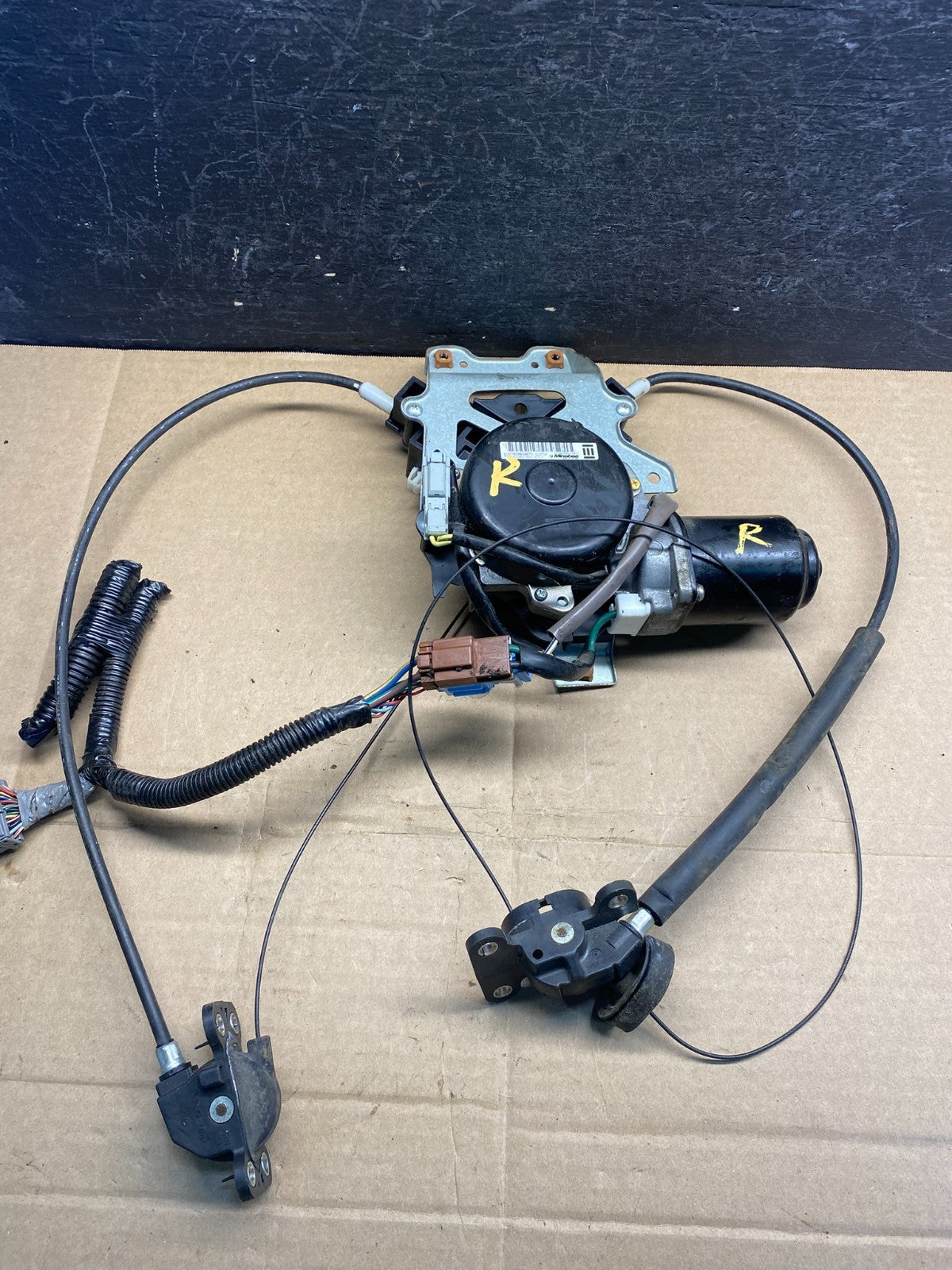 2005 - 2010 Honda Odyssey Rear Right Sliding Door Lock Actuator Motor ae8233 DG4