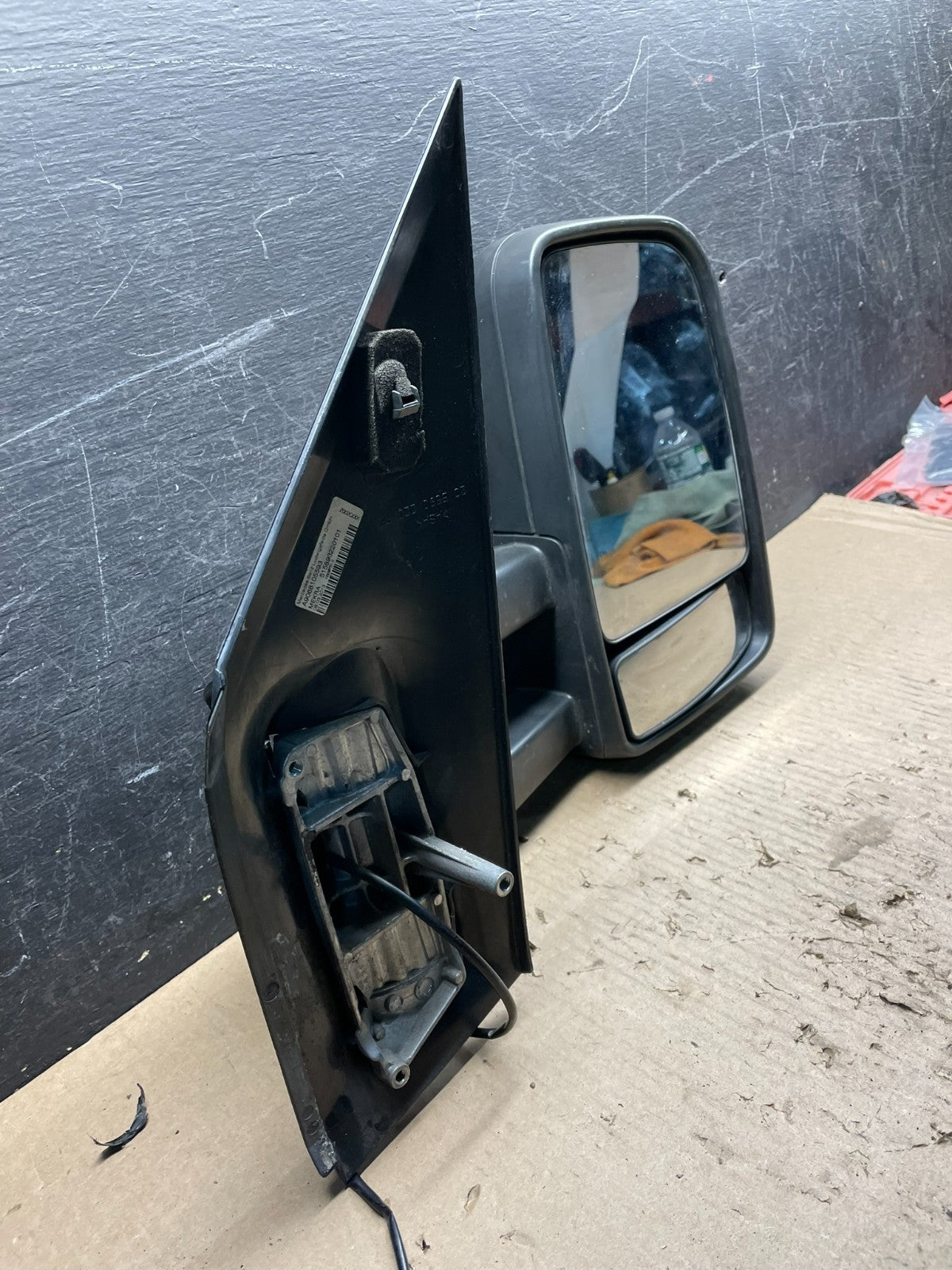 2007 to 2017 Freigtliner Sprinter Right Passenger RH View Door Mirror v8979 DG10