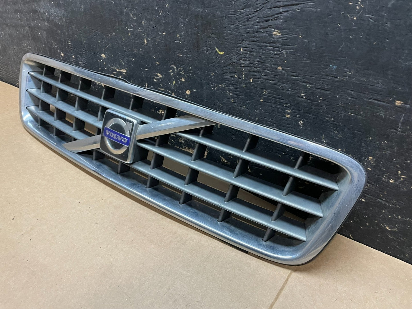 2003 to 2013 Volvo XC90 Front Upper Grill Grille Oem Y9472 DG2