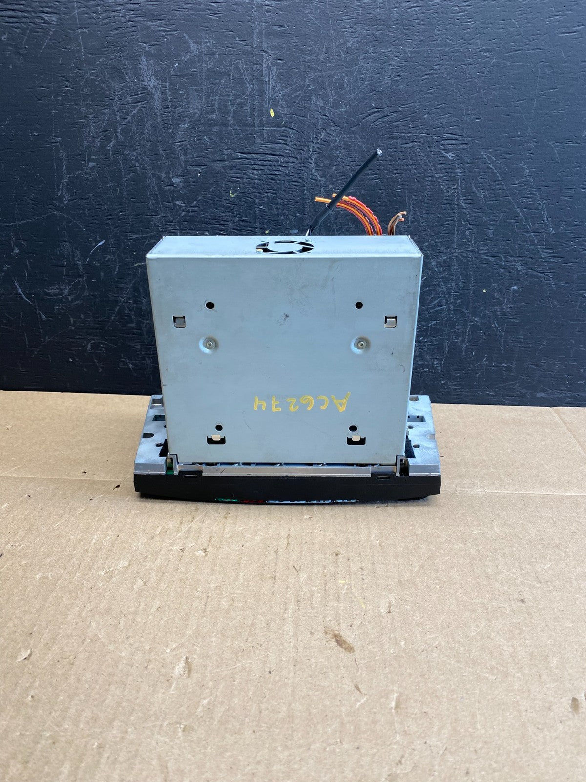 2003 2008 Mercedes E320 E350 Head Screen Display Radio CD Player ac6274 DG3