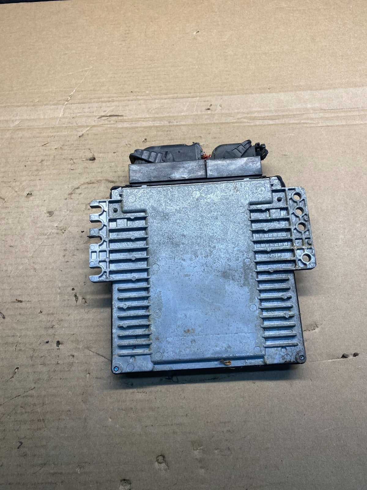 2005 Nissan Pathfinder Engine Control Module ECM MEC35-753 A1 ac4413  DG1