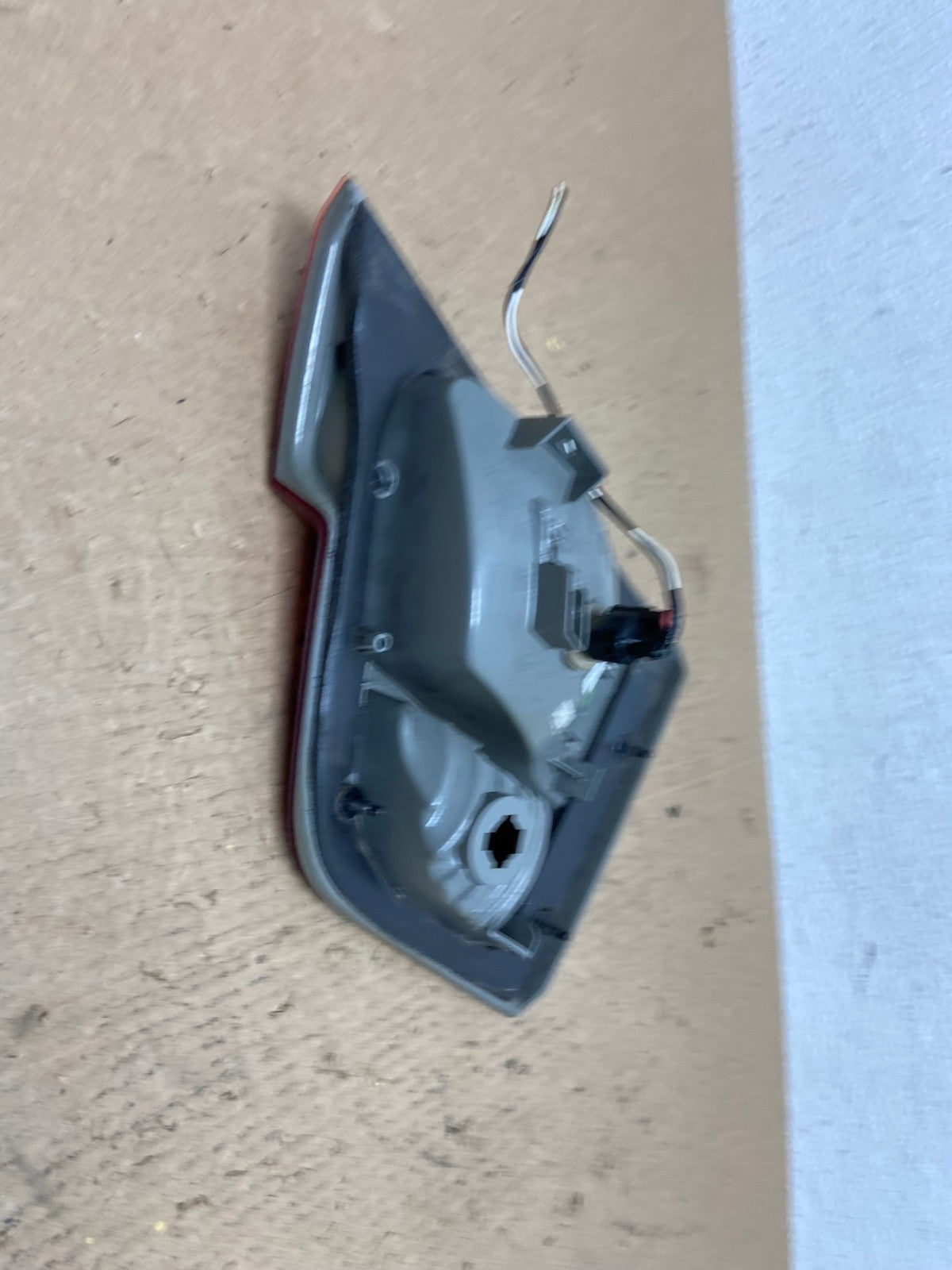 2011-2013 Jeep Grand Cherokee Left Driver Side Lh Inner Tail Light Oem AC1626 LK5