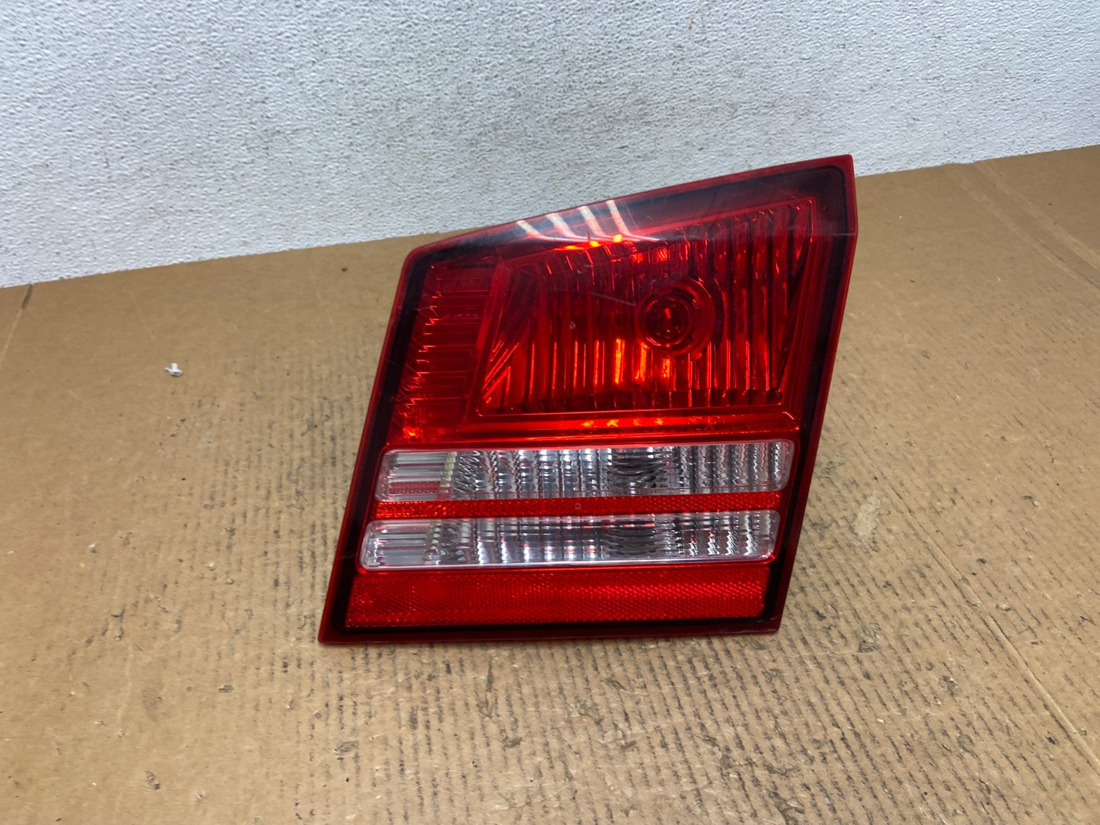 2009 2010 2011 Dodge Journey Right Passenger Rh Tail Light Inner AE1493 LK0