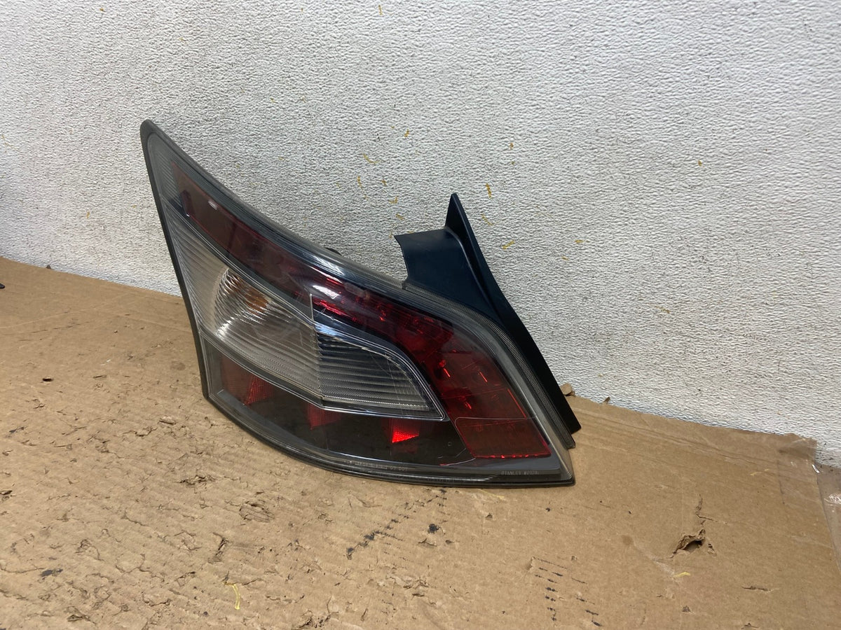 2012 2013 2014 Nissan Maxima Left Driver Lh Side Tail light AH9285 LK2