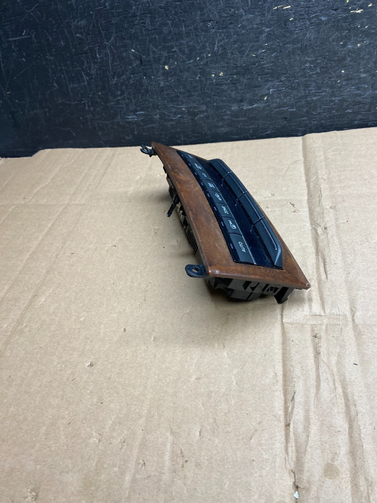 2010-2013 Mercedes W212 E350 E500 A/C Climate Control Panel AI5999 DG1
