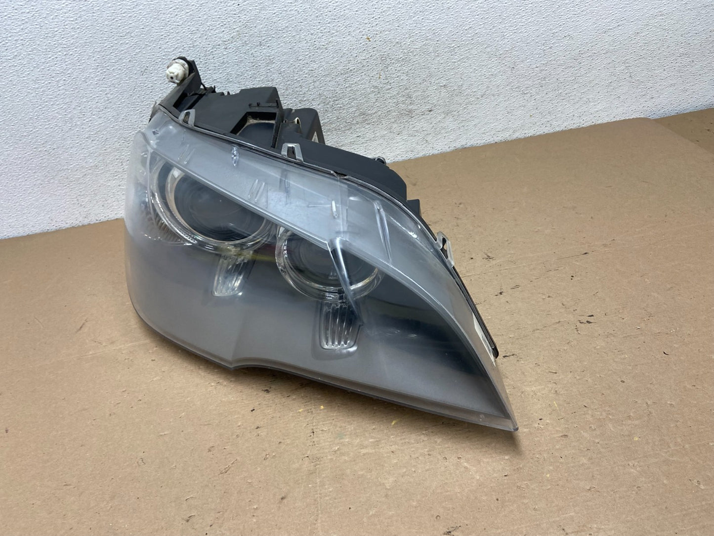 2011 to 2013 BMW X5 Right Passenger RH Side Headlight Xenon HID AF5006 DW1