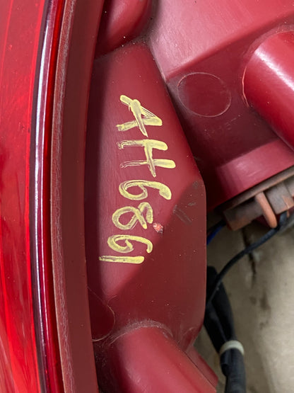 2007 2008 2009 Hyundai Santa Fe Right Passenger Rh Tail Light AH6861 DW8