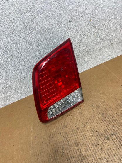2011 2012 2013 Kia Sorento Right Passenger Inner Tail Light AE0229 LK2