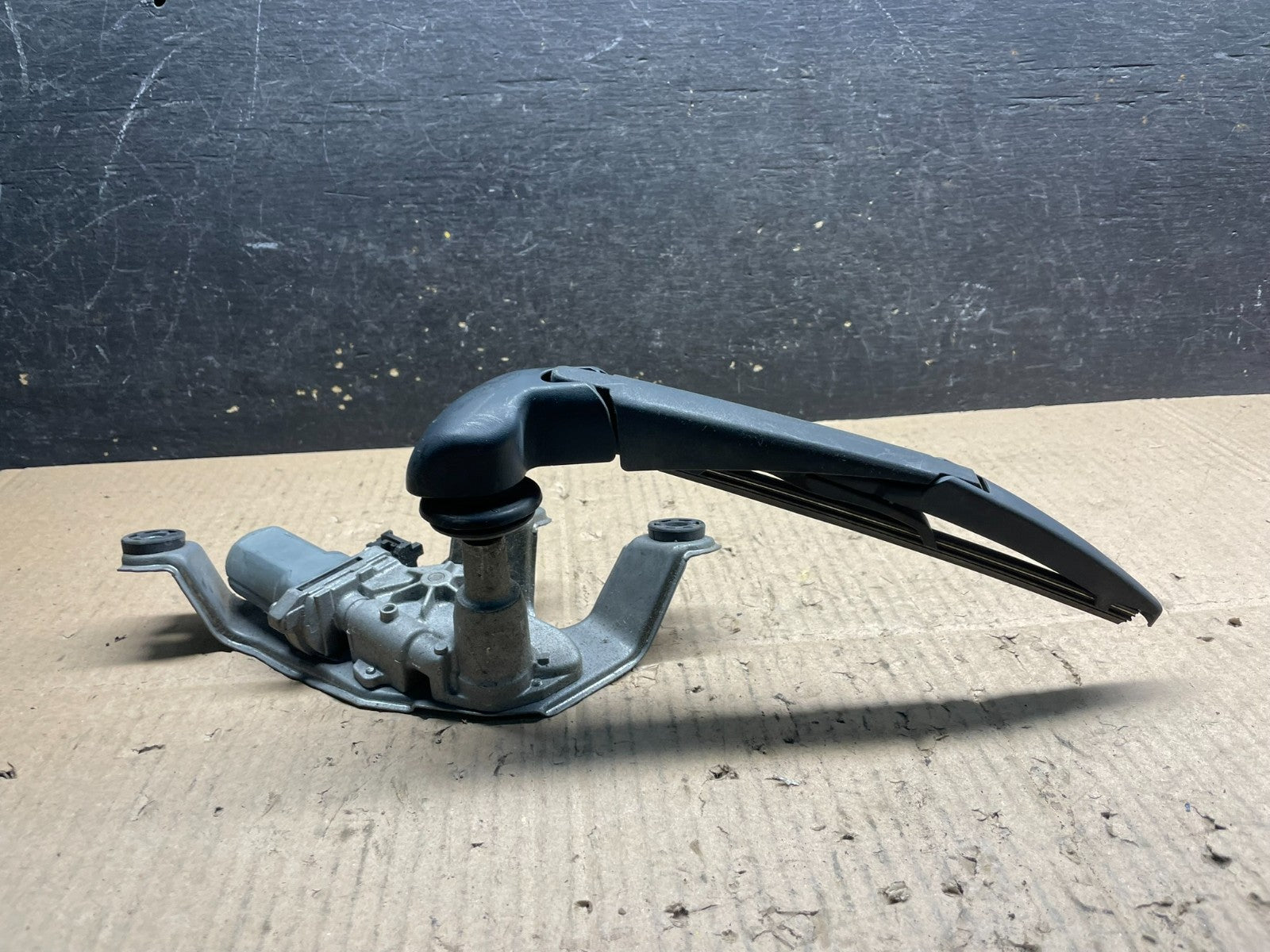 2008 to 2014 Scion xD Rear Wiper Motor OEM v5259 DG3