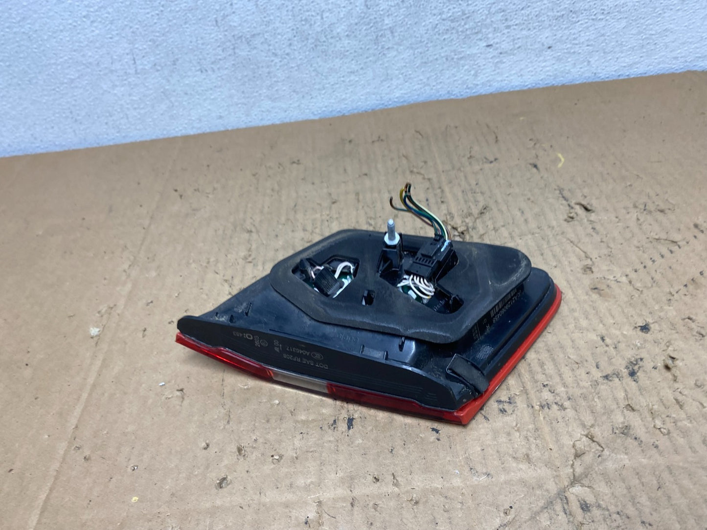 2010 to 2013 Mercedes E-Class Sedan Right Passenger Inner Tail Light AD2505 DG5