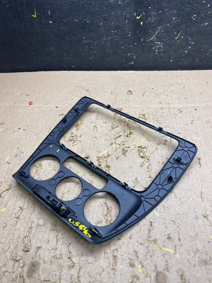 2016 2017 2018 Volkswagen Jetta Panel Radio Climate Control Bezel Trim u5840 DG3