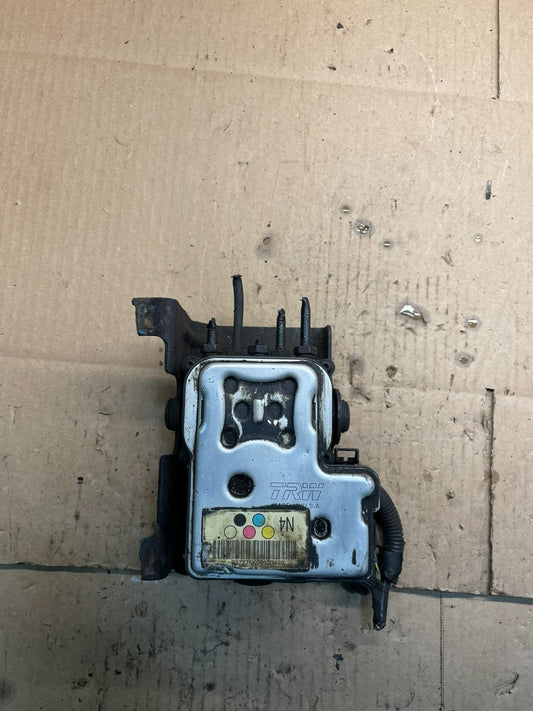 2004-07 Chevrolet Express ABS Pump Control OEM 13567136 Module v9085 DG0