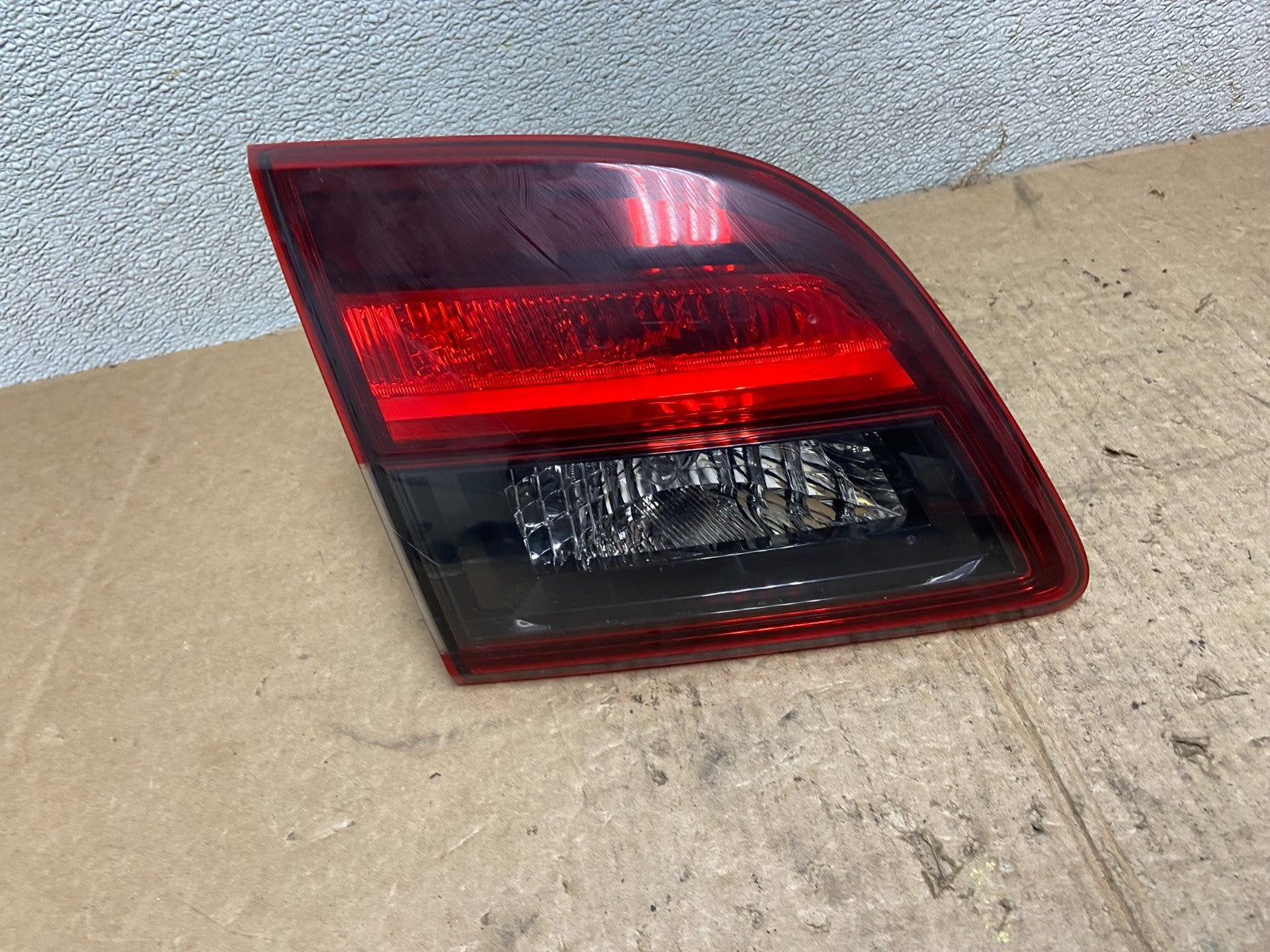 2013 2014 2015 Mazda CX-9 Left Driver LH Side Inner Tail Light Oem AA3796 DW0