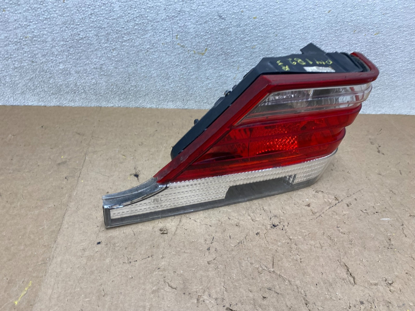 1998 to 1999 Mercedes-Benz W140 Right Passenger Side Rh Tail light OEM W9095 DG2