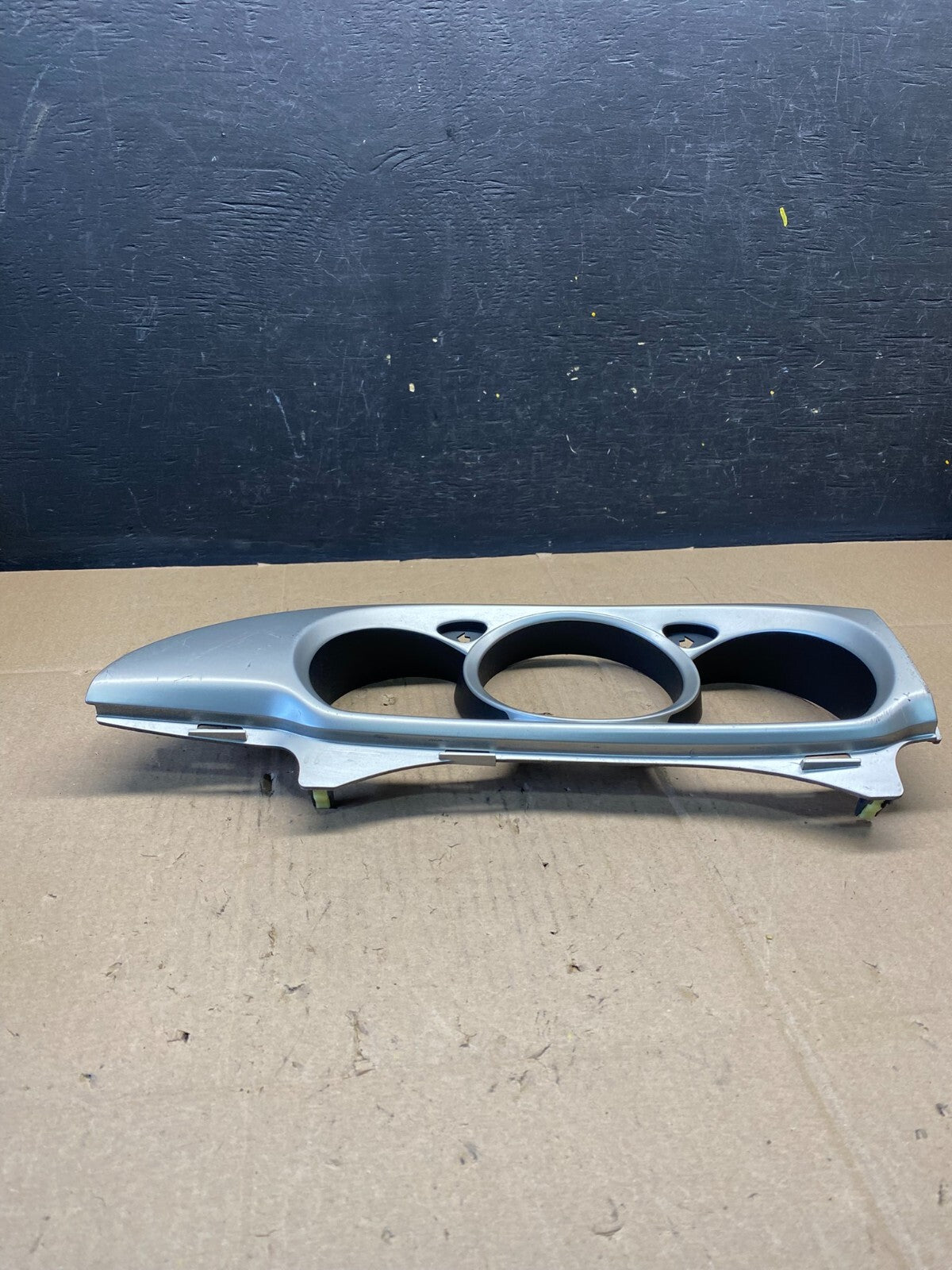 2004 to 2007 Toyota Highlander Speedometer Gauge Cluster Bezel Trim L8940 DG1