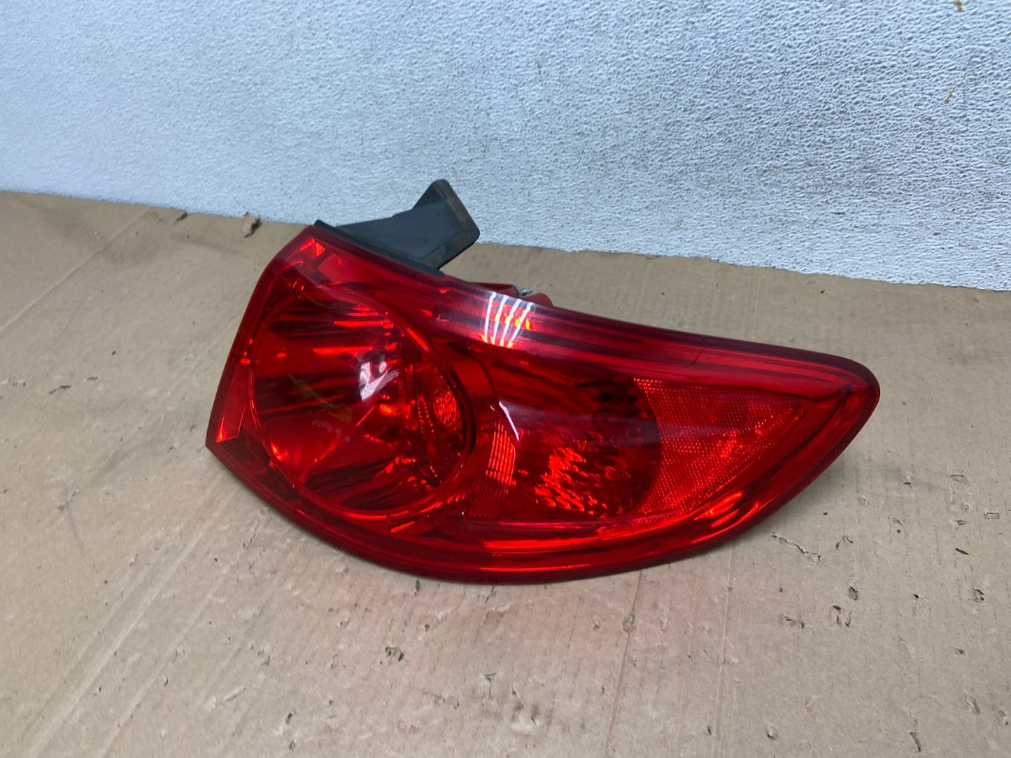 2007 2008 2009 Hyundai Santa Fe Right Passenger Rh Tail Light AE9237 LK1