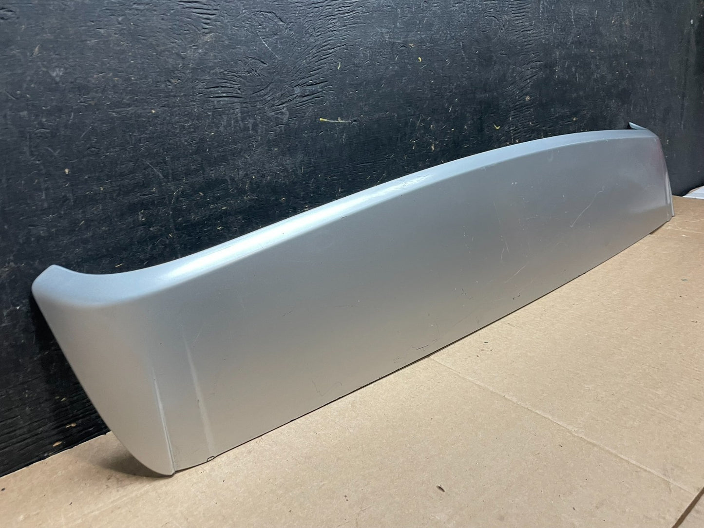 2003 to 2006 Porsche Cayenne Rear Spoiler Third Brake Light Wing OEM y9322 DG1