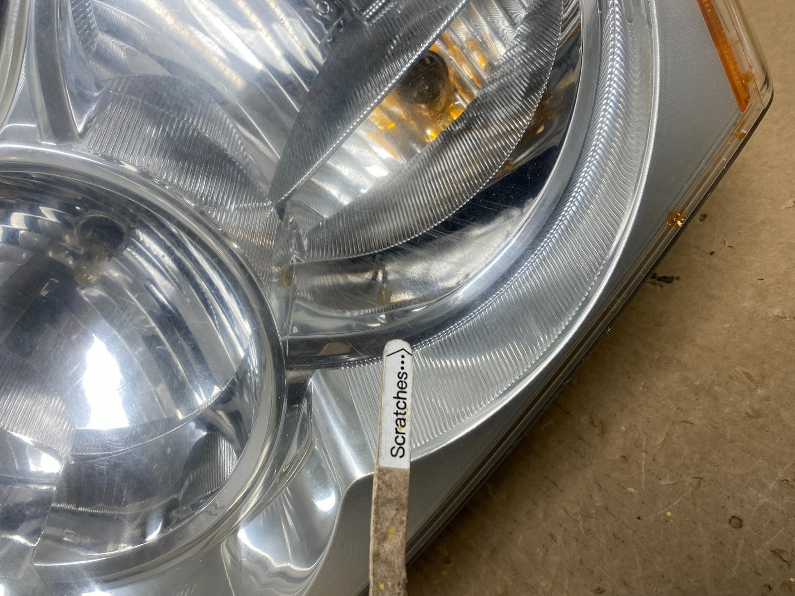 2005-2007 Jeep Grand Cherokee Left Driver LH Halogen Headlight AC1192 DW3