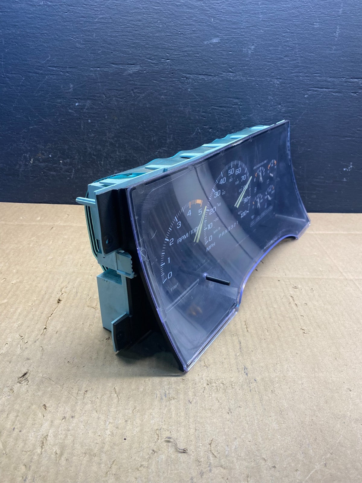 1995-1999 Silverado/Sierra/Yukon/Tahoe Speedometer Instrument Cluster AD1631 DG1